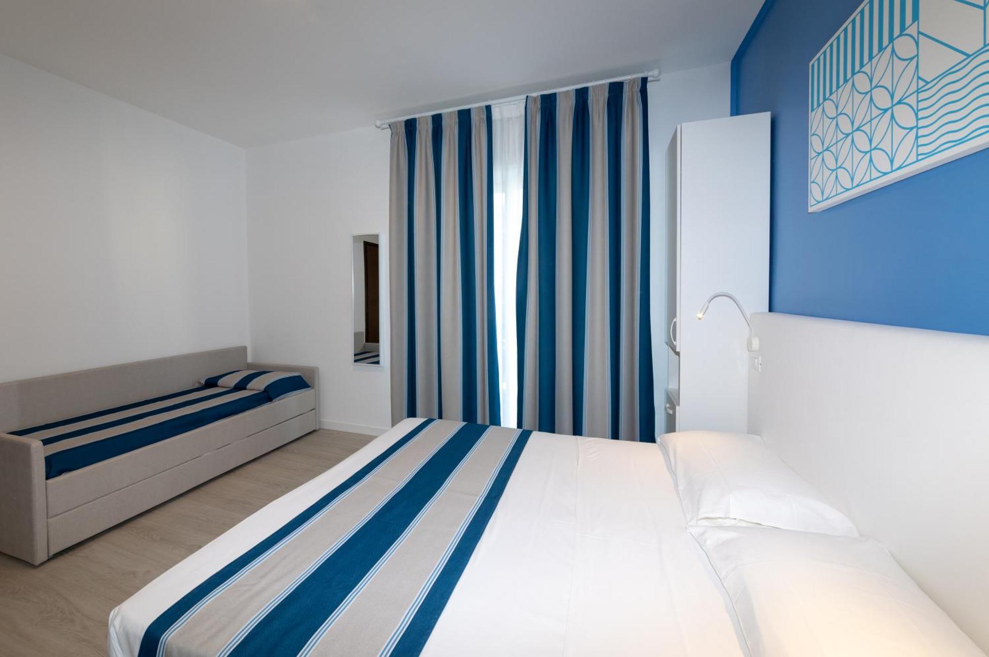 Hotel Paolina Лідо-ді-Єзоло Екстер'єр фото